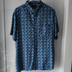Tasso Elba Men's Blue and Black Patterned Shirt